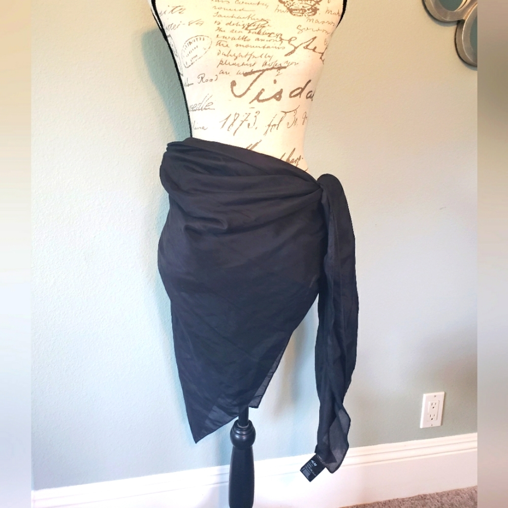 Sarong or Wrap Black